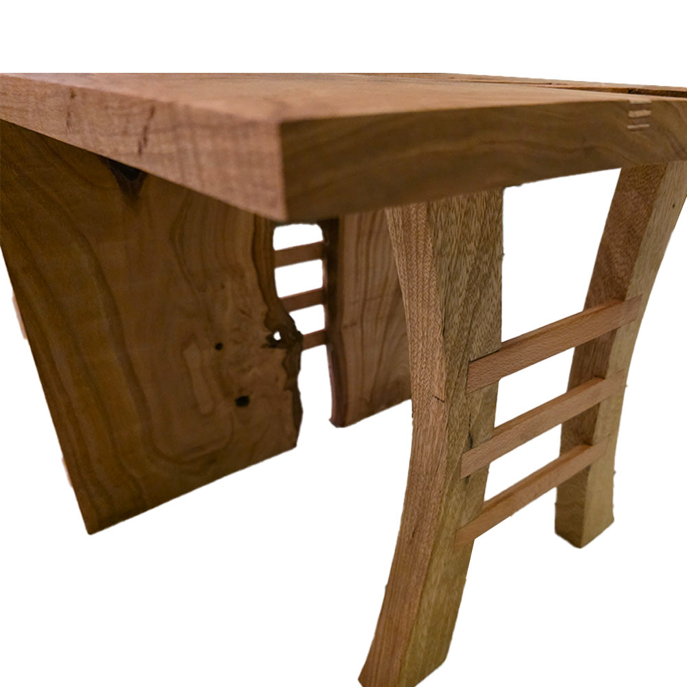 Tavolino laterale da divano stile ''Cascata''- Legno massello